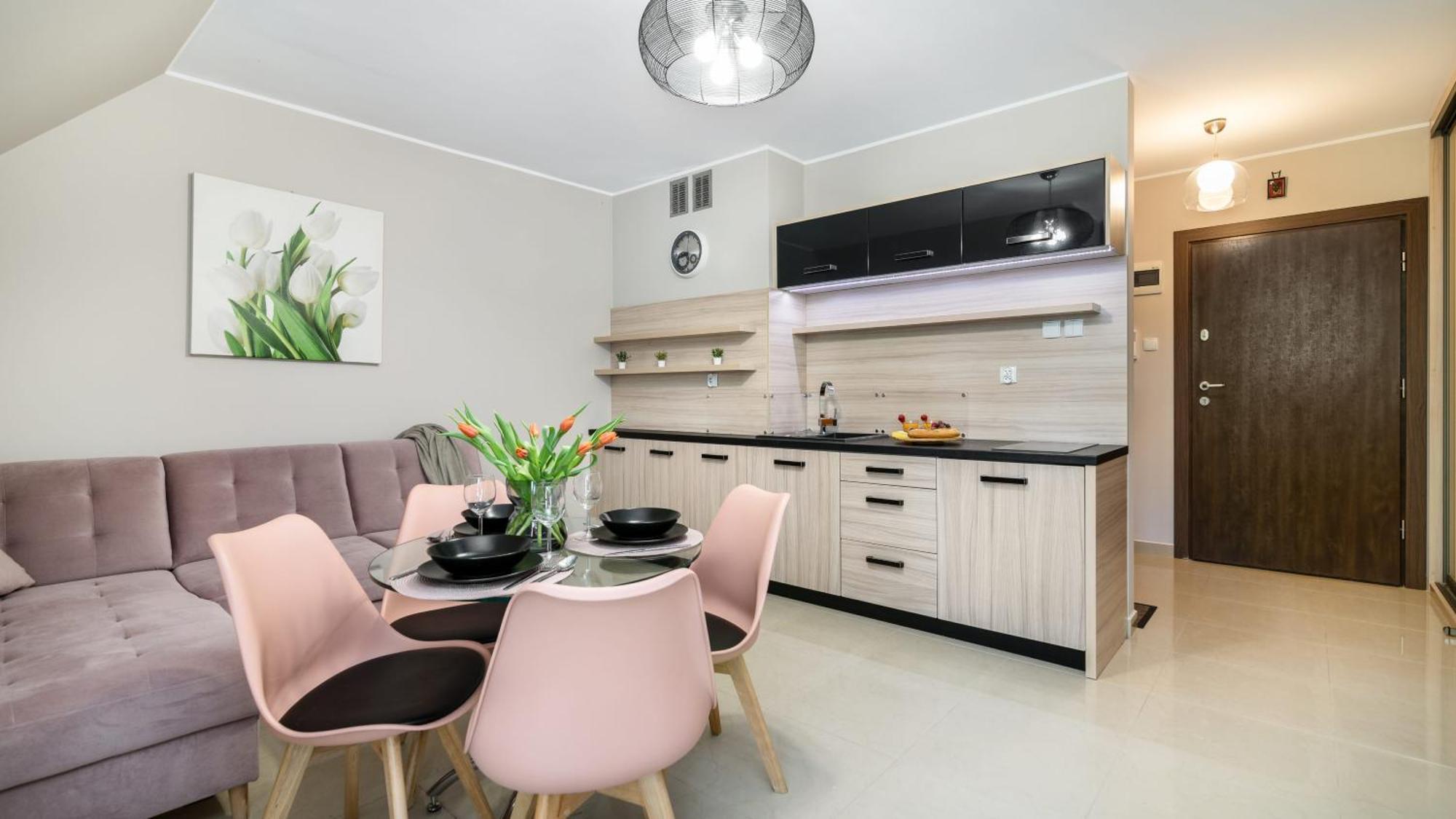Morskie Apartamenty Przy Plazy Piamola クリニツァ・モルスカ エクステリア 写真