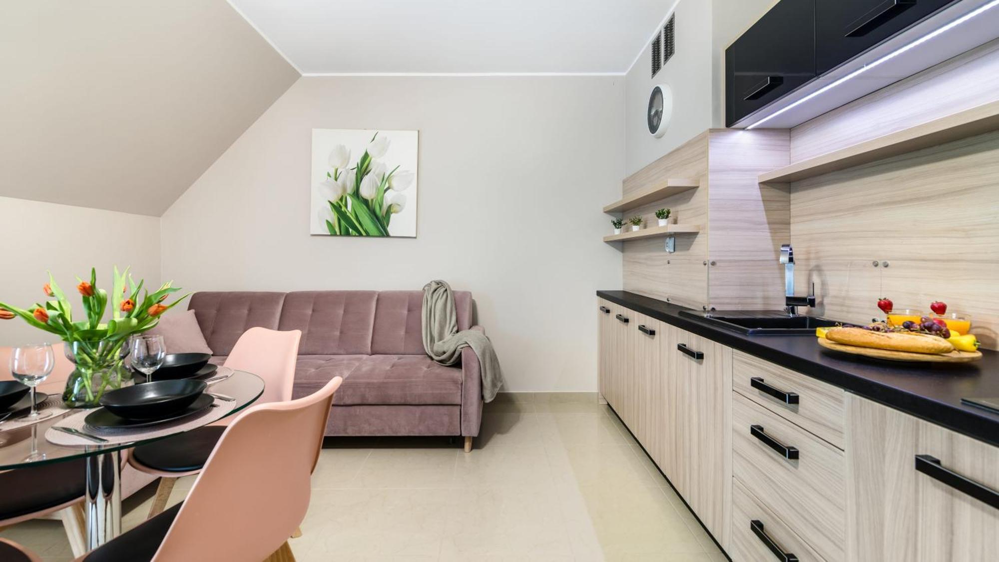 Morskie Apartamenty Przy Plazy Piamola クリニツァ・モルスカ エクステリア 写真