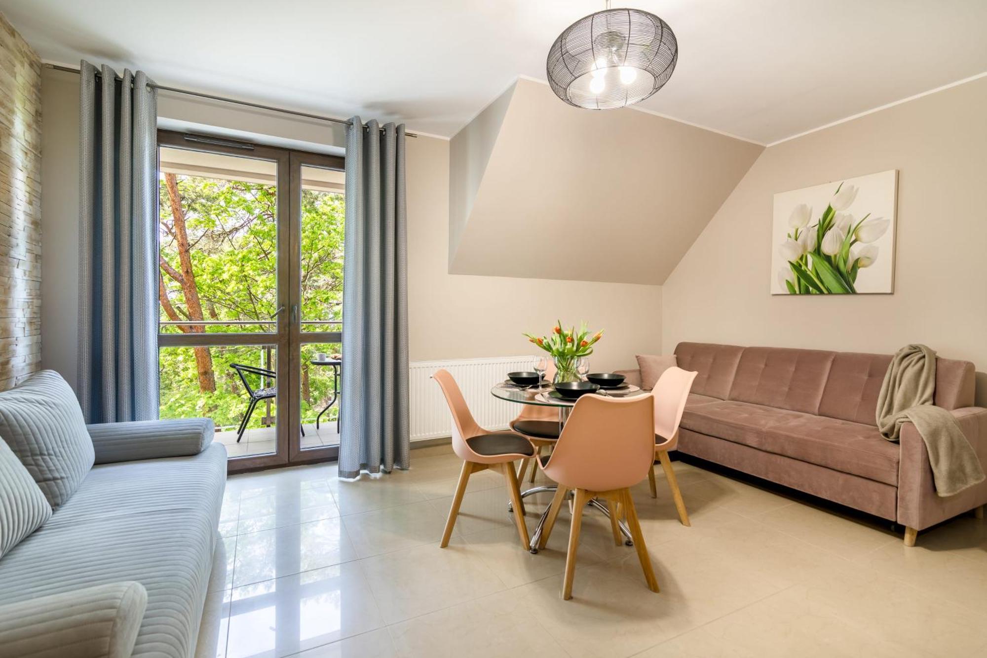 Morskie Apartamenty Przy Plazy Piamola クリニツァ・モルスカ エクステリア 写真