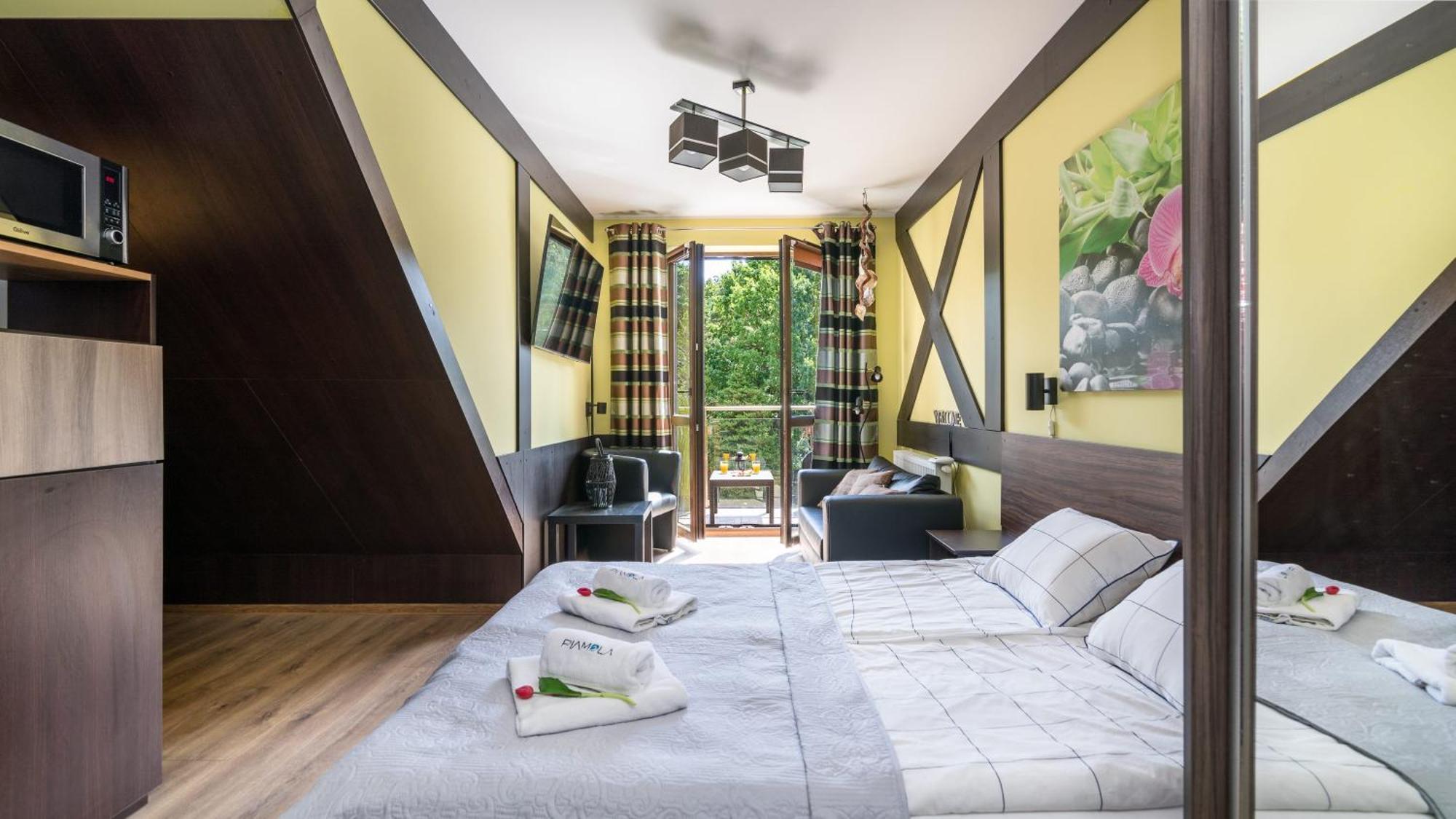 Morskie Apartamenty Przy Plazy Piamola クリニツァ・モルスカ エクステリア 写真