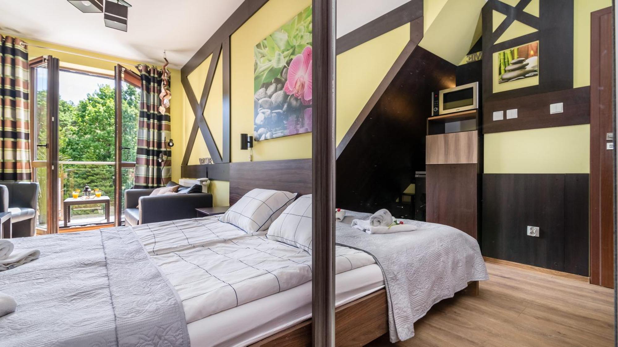 Morskie Apartamenty Przy Plazy Piamola クリニツァ・モルスカ エクステリア 写真